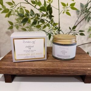 The Creme Shop Charcoal Overnight Gel Mask 70g / 2.36 oz New with Seal